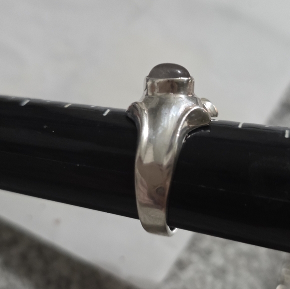 Vintage 925 Cats Eye Moonstone Solitaire Ring with Moonstone Size 8 - Picture 6 of 14